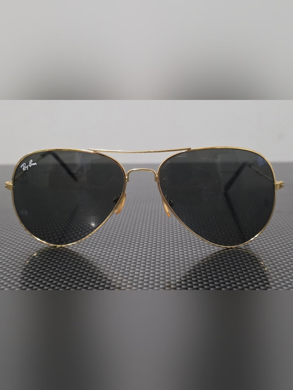 Ray-Ban Aviator Classic Sunglasses Gold Frame G-15 Green Lens - SCRATCHED - AS I